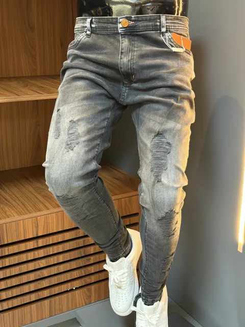 Jogger Jeans — Grey Ripped